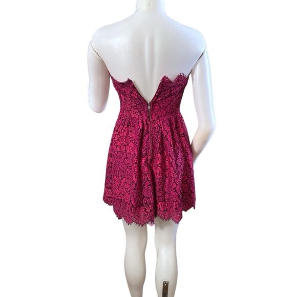 NBD Revolve Daimilee Coquette Dress in Raspberry & Magenta Size XS - Picture 5 of 12